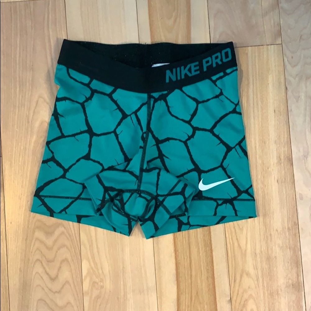 nike pro shorts